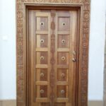 Lamu-Door