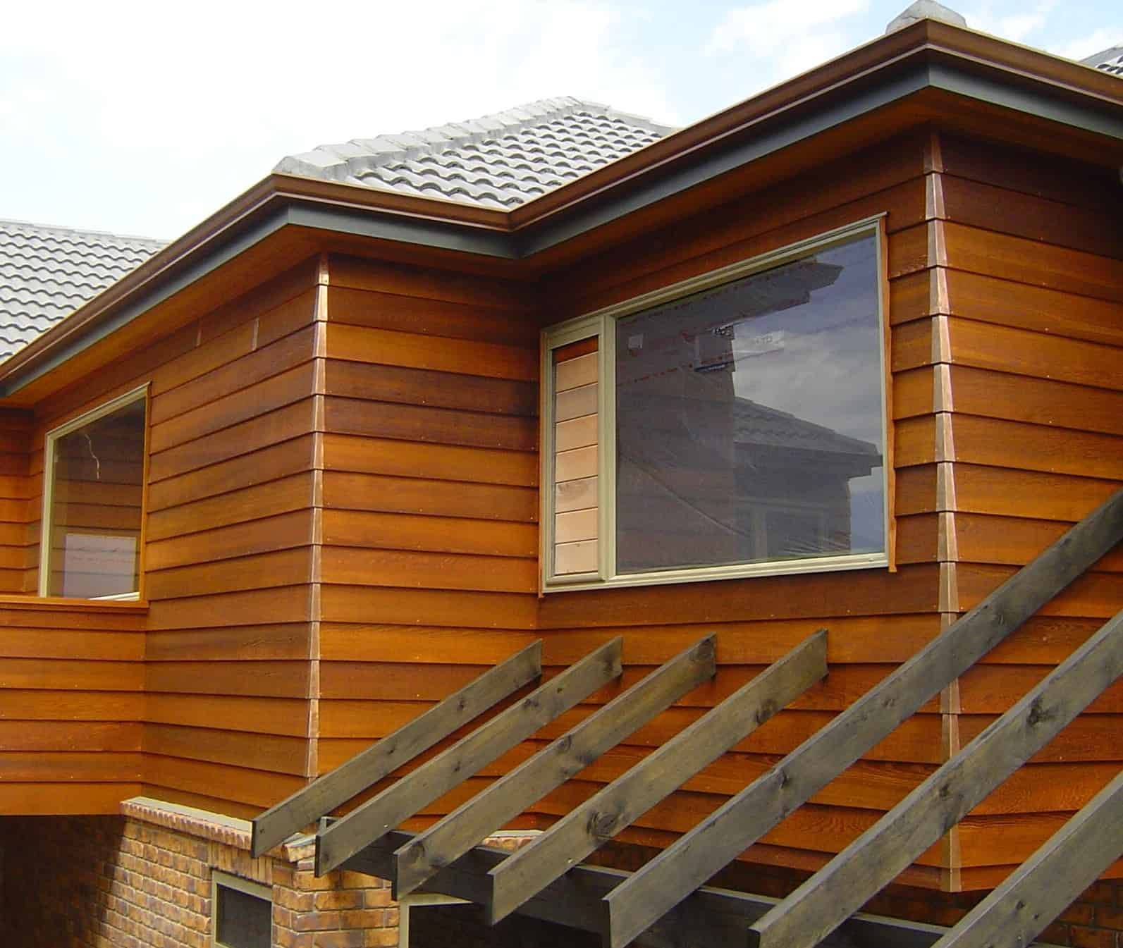 Pre-stained-Cedar-Bevel-Back-Weatherboard