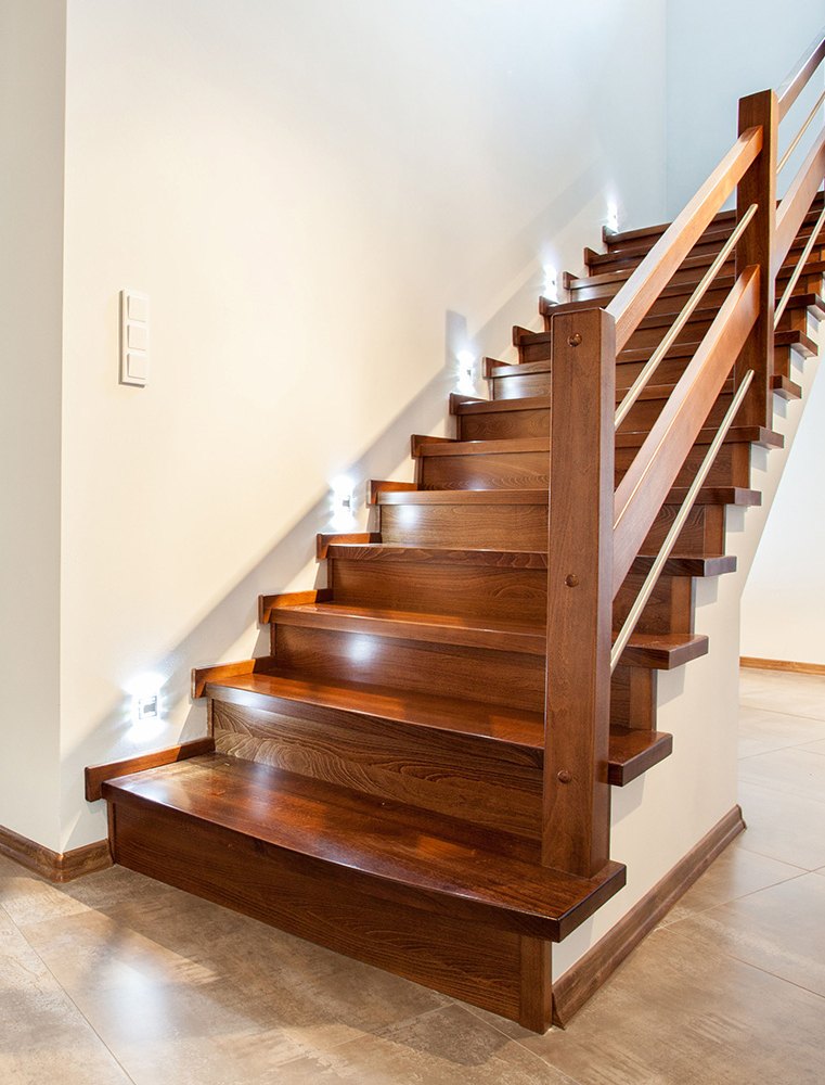 how-to-build-a-staircase-2022-hero-1000x1000